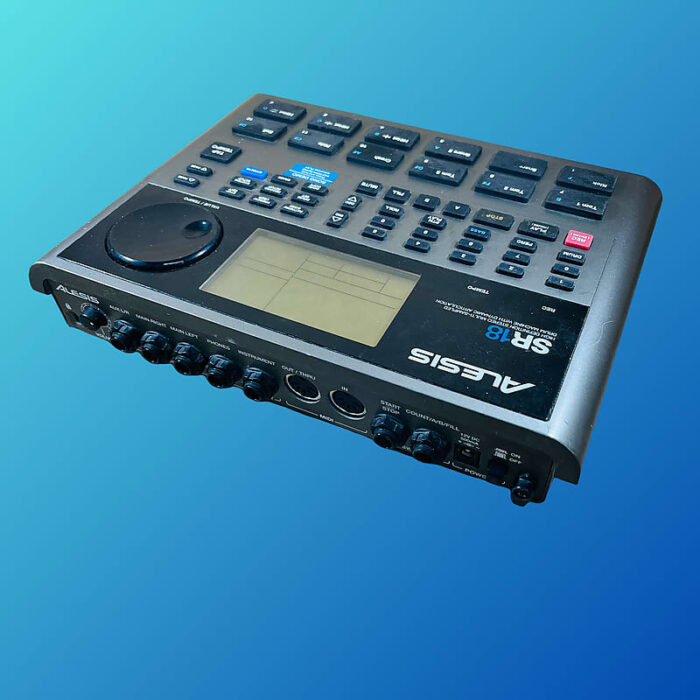 Alesis SR-18 Drum Machine - Image 4