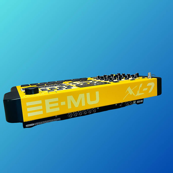 E-MU Systems XL-7 Command Station 128-Voice Synthesizer 2001 Yellow / Black - Image 3