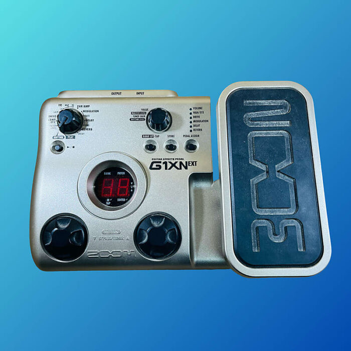 Zoom G1XN Guitar Effects Pedal 2000s Gold