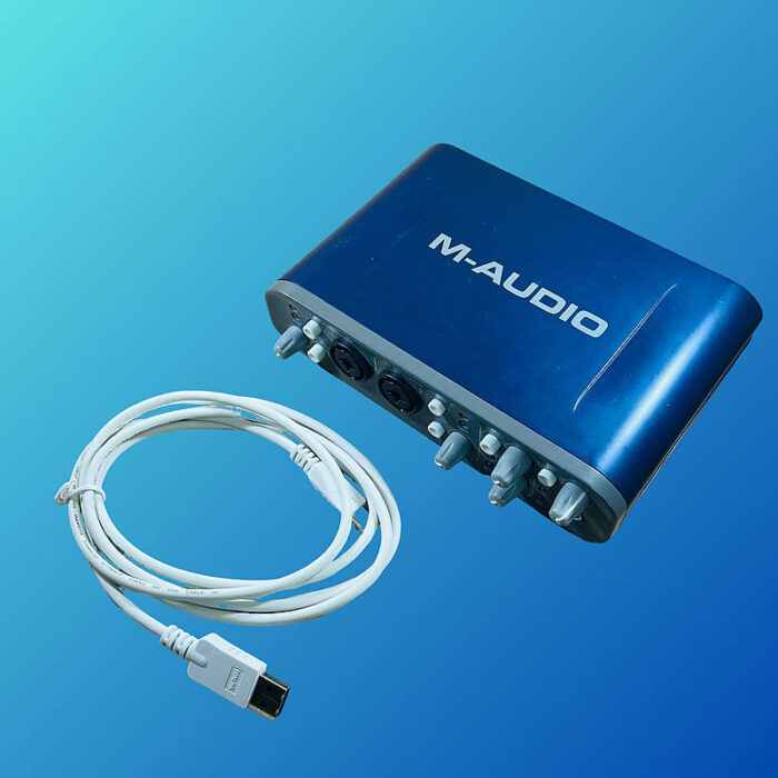 M-Audio Fast Track Pro USB Audio / MIDI Interface 2000s Blue/Gray - Image 4