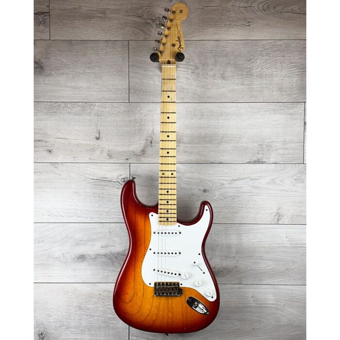 FENDER Custom Shop W25 1955 STRAT Journeyman, Aged Cherry Sunburst