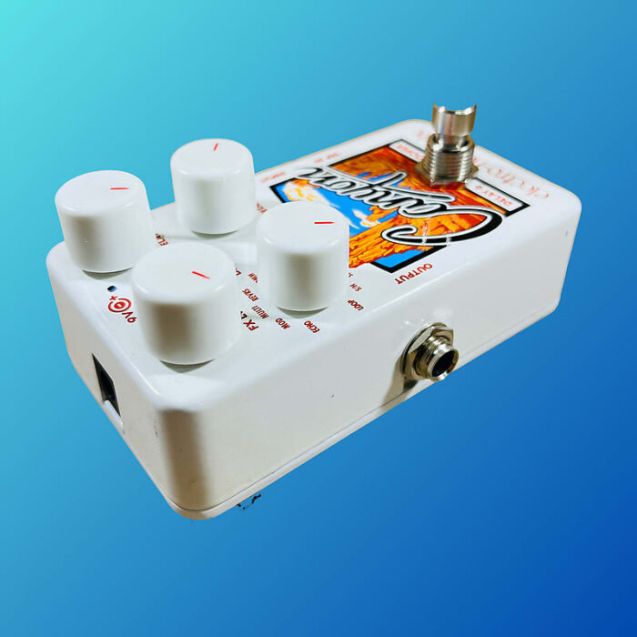 Electro-Harmonix Canyon 2017 - Present White - Image 4