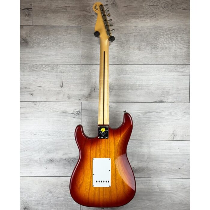 FENDER Custom Shop W25 1955 STRAT Journeyman, Aged Cherry Sunburst - Image 2