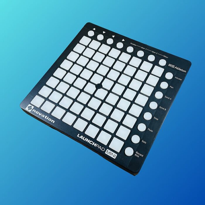 Novation Launchpad Mini 2010s Black - Image 4