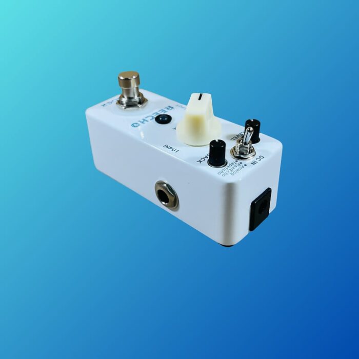 Mooer ReEcho 2010s White - Image 3