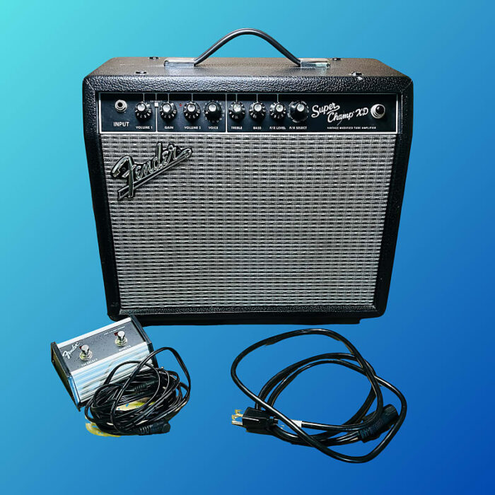Fender Super Champ XD 2-Channel 15-Watt 1x10" Guitar Combo 2007 - 2011 Black - Image 4