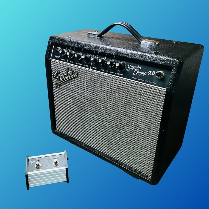 Fender Super Champ XD 2-Channel 15-Watt 1x10" Guitar Combo 2007 - 2011 Black - Image 3