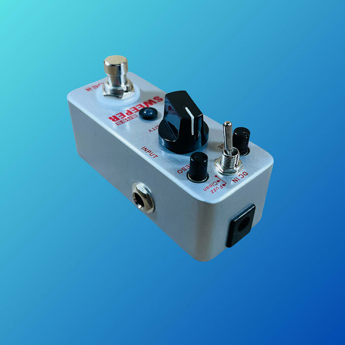 Mooer Bass Sweeper 2010s Silver - Image 3