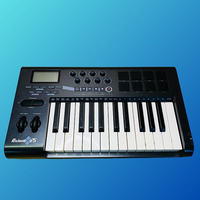 M-Audio Axiom 25 USB MIDI Controller