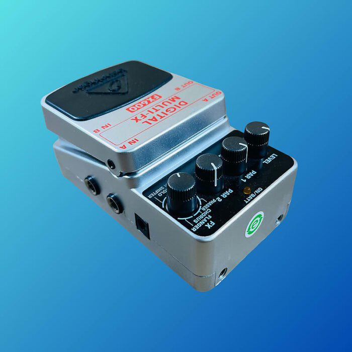 Behringer FX600 Digital Multi-FX Pedal - Image 3