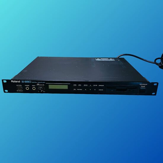 Roland S-330 Digital Sampler