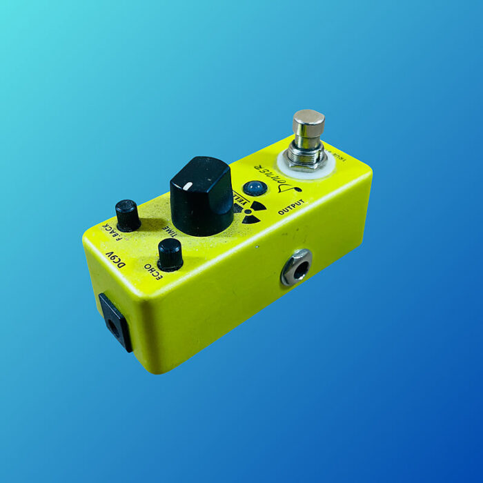 Donner Yellow Fall Analog Delay 2010s Yellow - Image 4