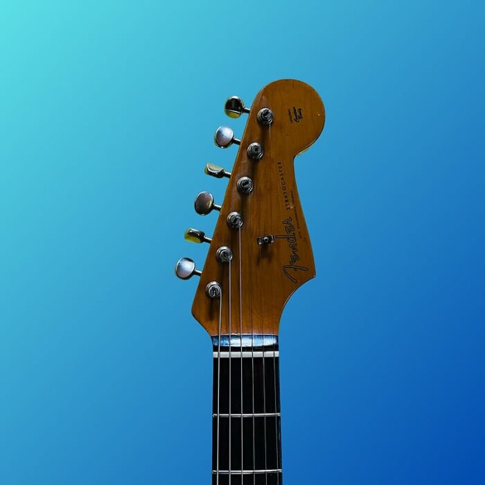 Fender Vintera '60s Stratocaster Modified - Image 2