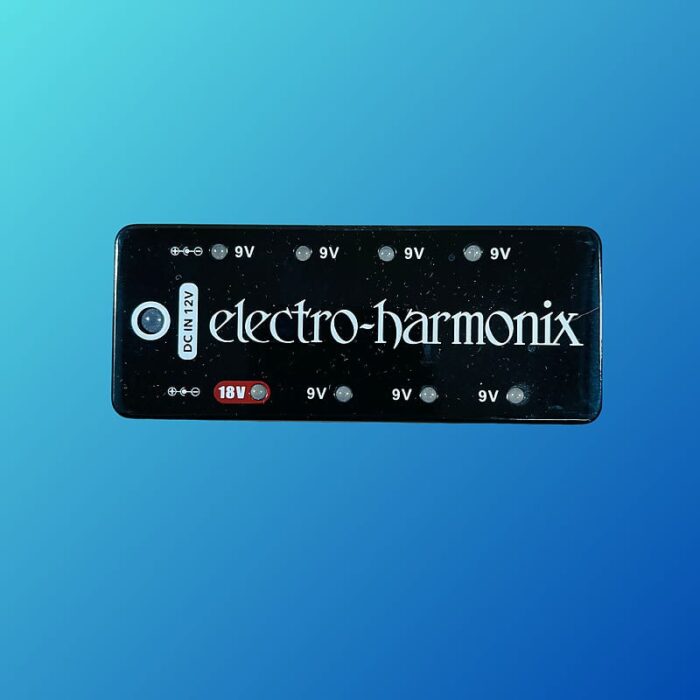Electro-Harmonix S8 Multi-Output Power Supply 2019 - Present Black