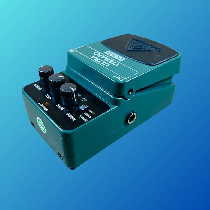 Behringer UV300 Ultra Vibrato Pedal 2010s Standard - Image 4