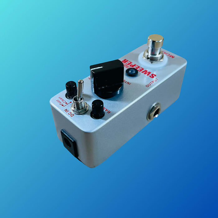 Mooer Bass Sweeper 2010s Silver - Image 4