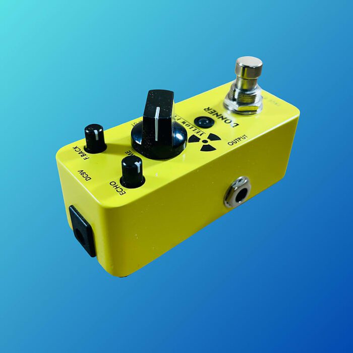 Donner Yellow Fall Analog Delay 2010s Yellow - Image 4