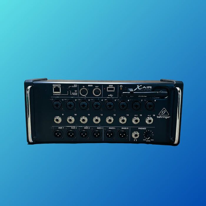 Behringer X Air XR16 16-Input Tablet-Controlled Digital Mixer 2015 - Present Standard