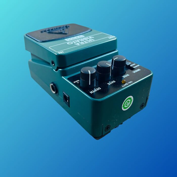 Behringer UV300 Ultra Vibrato Pedal 2010s Standard - Image 3