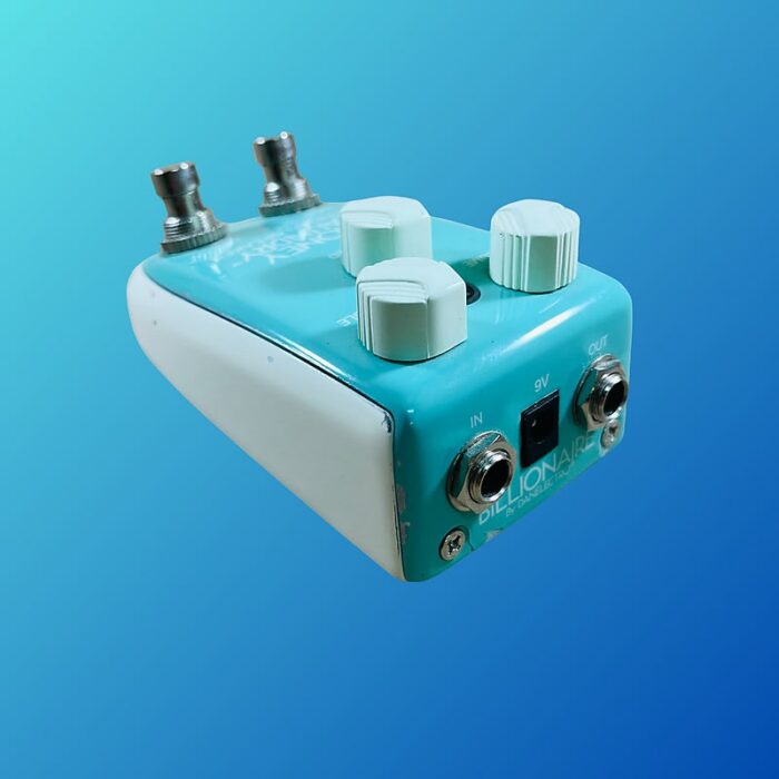 Danelectro Billionaire Money Laundry Spinning Speaker 2018 Turquoise/Cream - Image 3