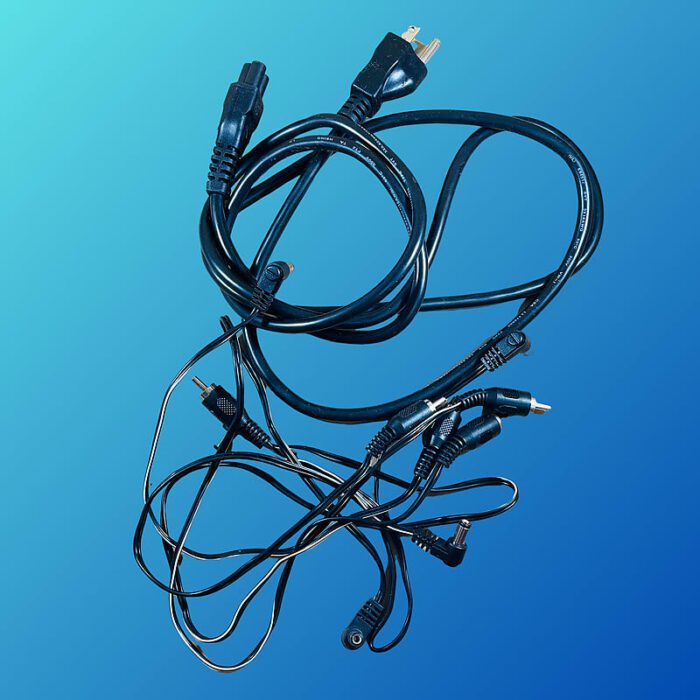 CIOKS DC5 Link 100/300mA 5-Outlet 9-18v Power Supply 2010s Black - Image 4