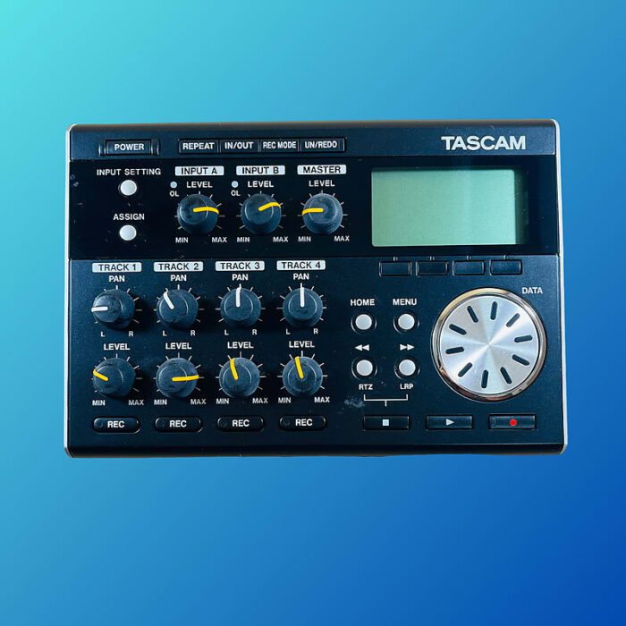 TASCAM Pocketstudio DP-004 Portable Digital 4-Track Recorder 2000s Black