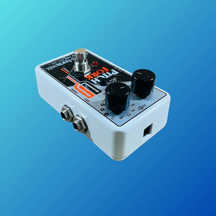 Electro-Harmonix Pitch Fork Polyphonic Pitch Shifter / Harmony Pedal 2014 - Present Black / White / Red - Image 3