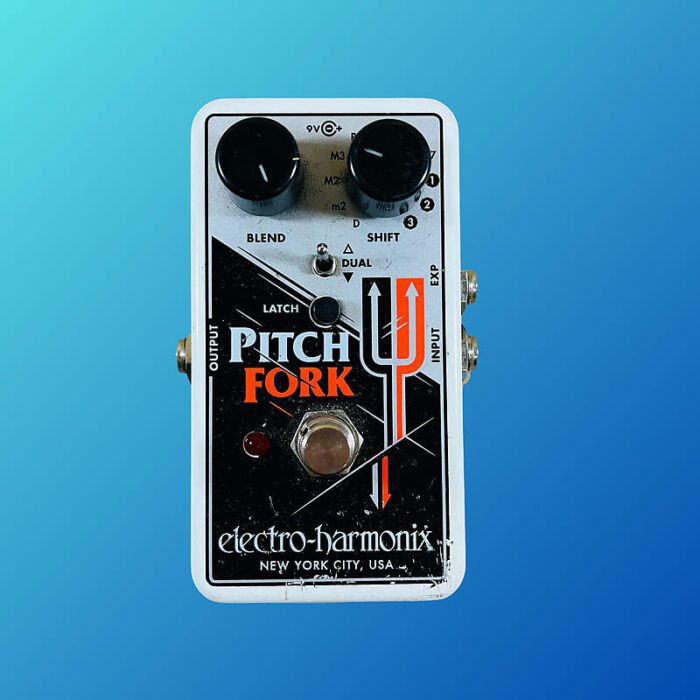 Electro-Harmonix Pitch Fork Polyphonic Pitch Shifter / Harmony Pedal 2014 - Present Black / White / Red