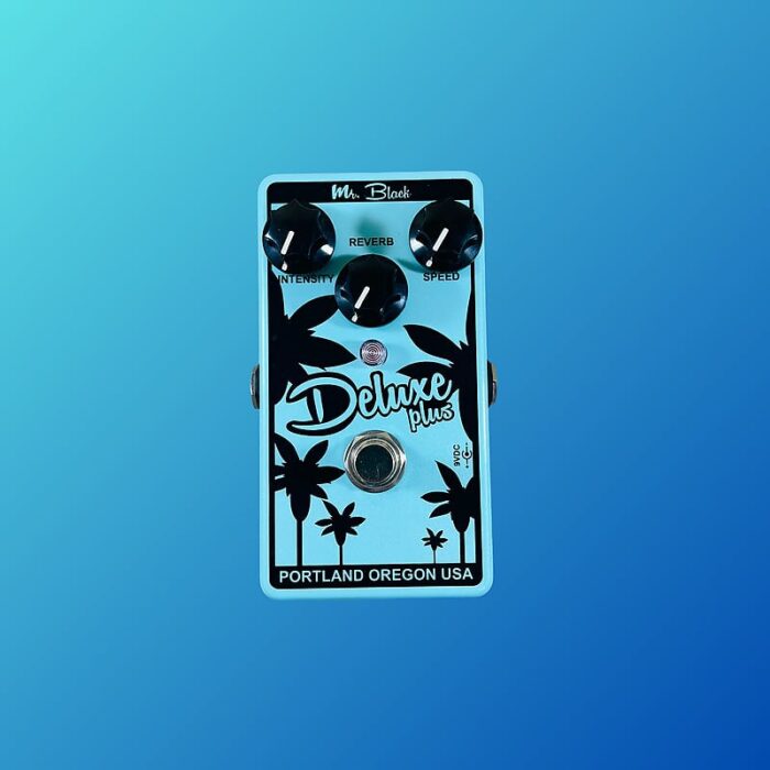 Mr. Black DeluxePlus Tremolo / Reverb 2010s Teal