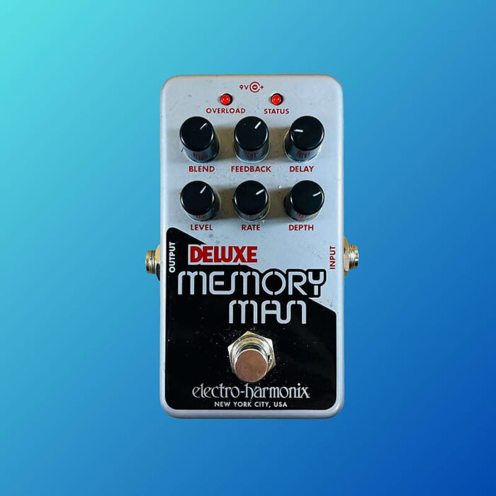 Electro-Harmonix Nano Deluxe Memory Man 2021 - Present Silver / Black