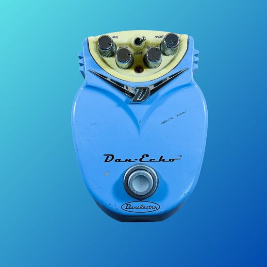 Danelectro Dan Echo 2000s Lavender