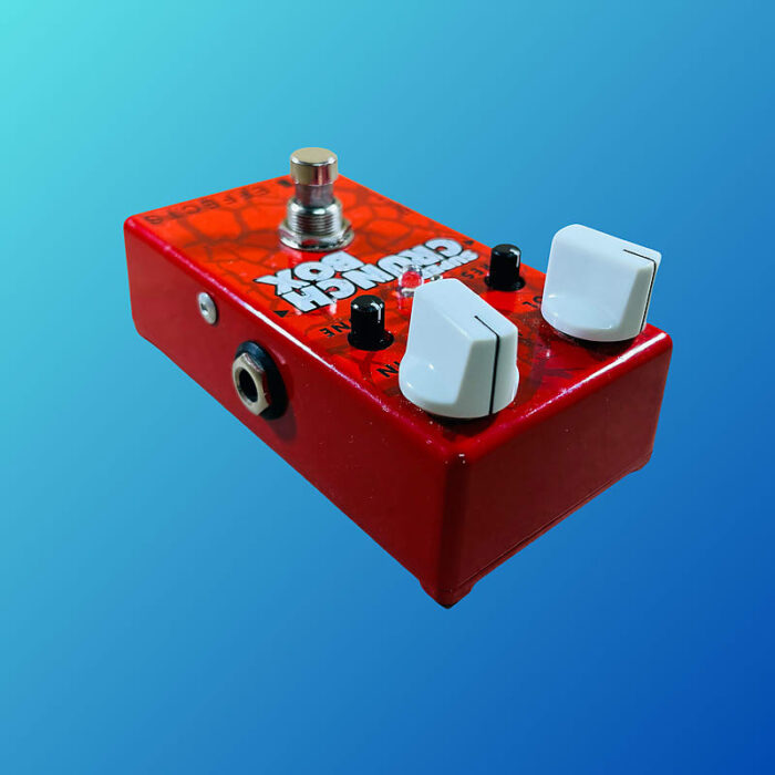 MI Audio Super Crunch Box 2010s Red - Image 3