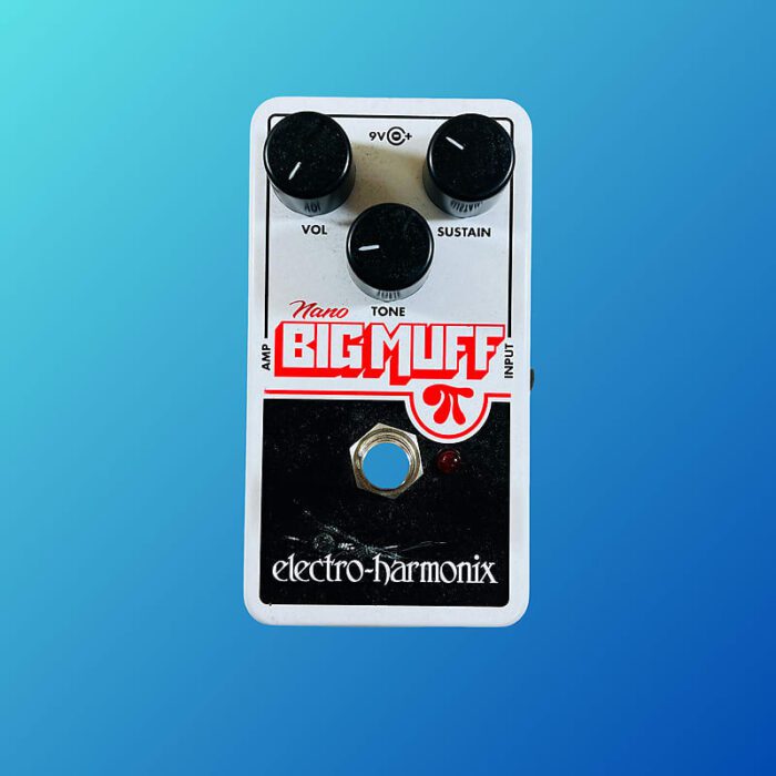 Electro-Harmonix Nano Big Muff Pi Distortion / Sustainer 2013 - Present White / Black / Red