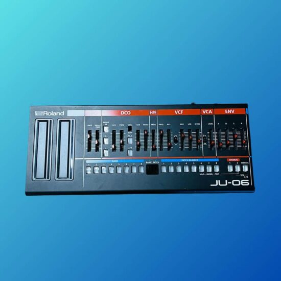 Roland JU-06 Boutique Series Digital Synthesizer Sound Module
