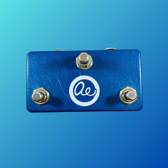Analog Endeavors AUX3 Controller