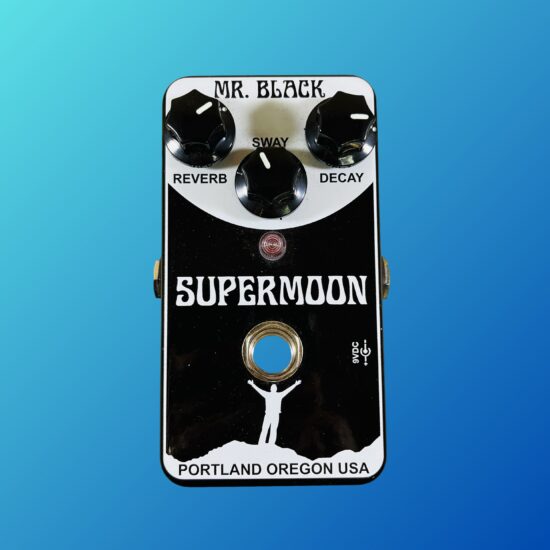 Mr. Black Supermoon Reverb