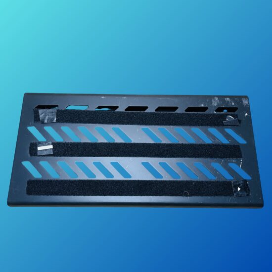 Gator GPB-BAK Large Aluminum Pedalboard with Carry Bag