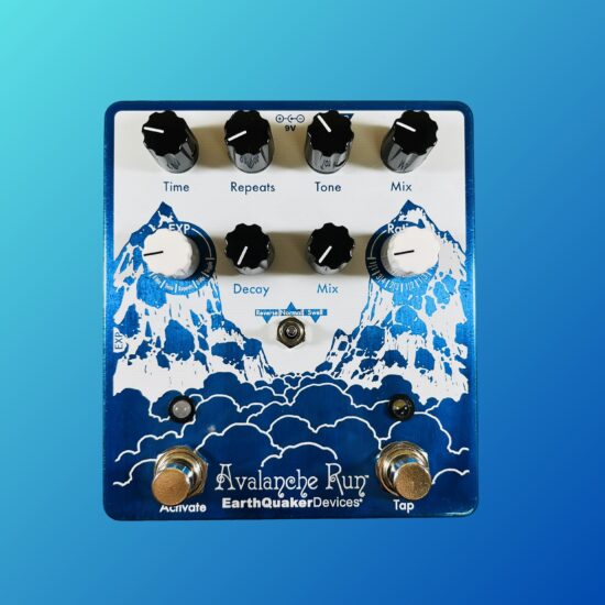 EarthQuaker Devices Avalanche Run Stereo Reverb & Delay with Tap Tempo V2