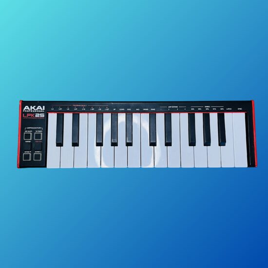 Akai LPK25