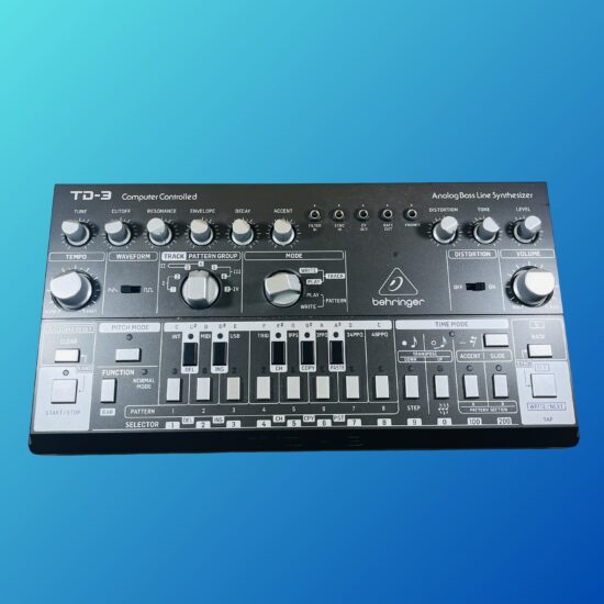 Behringer TD-3 Analog Bass Line Synthesizer