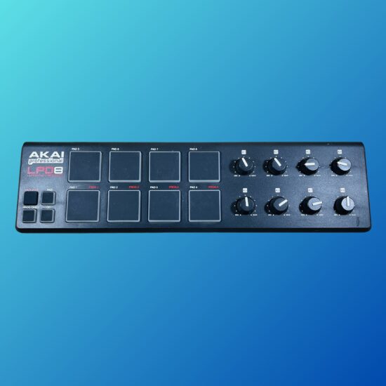 Akai LPD8 USB MIDI Pad Controller